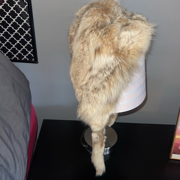 Vintage Women’s Fur Trapper Style Hat by Lora Excellent Condition - Picture 6 of 8